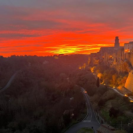 Affittacamere Licenza N.1 Presso La Magica Torre Pitigliano Exterior photo